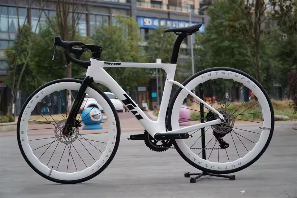 R15pro EDS-28S Electronic Carbon Bike – Disc Brakes